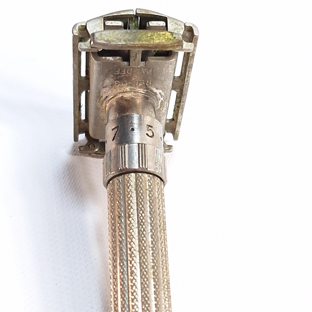 Vintage 1961 Gillette Adjustable Fat Boy Safety Razor - Picture 4 of 9